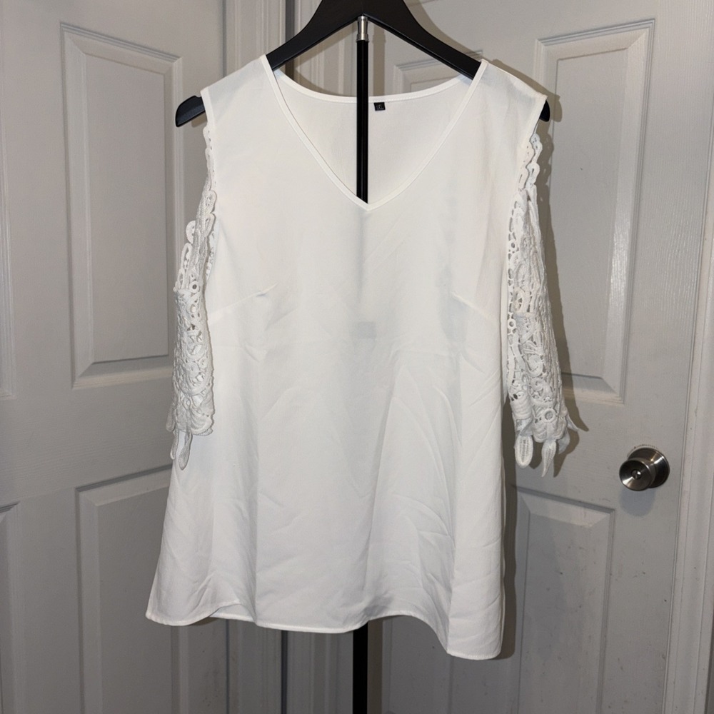 Womens cold shoulder Guipure Lace Top 1X White‎ Summer Resort Coastal Boho Party